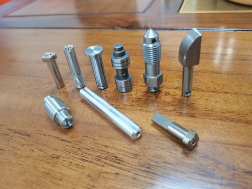Carbon steel CNC turning parts